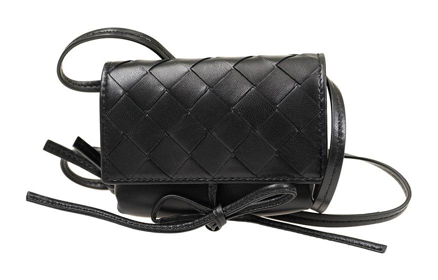 

Плетеная кожаная сумка через плечо Intreccio из ягненка черная Bottega Veneta