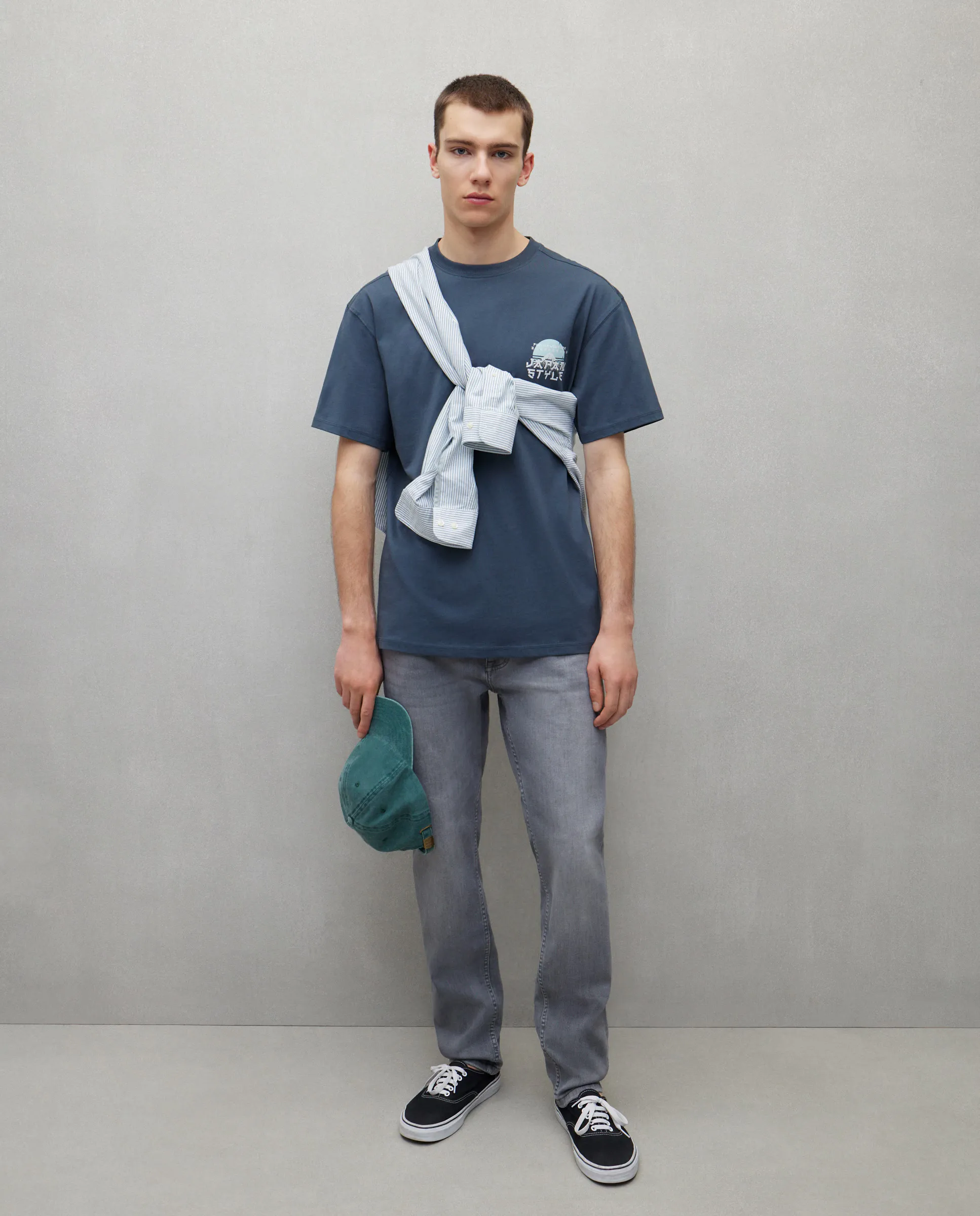 

Узкие эластичные мужские джинсы Easy Wear, серый