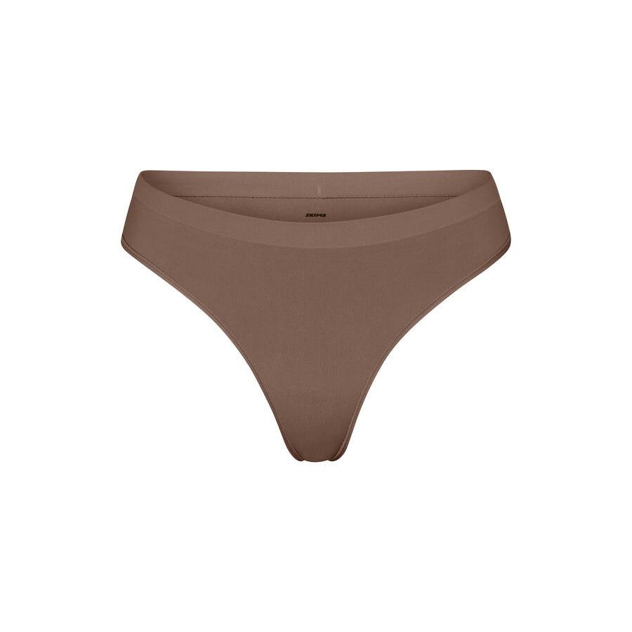 

Стринги SKIMS Soft Smoothing Seamless, цвет Truffle