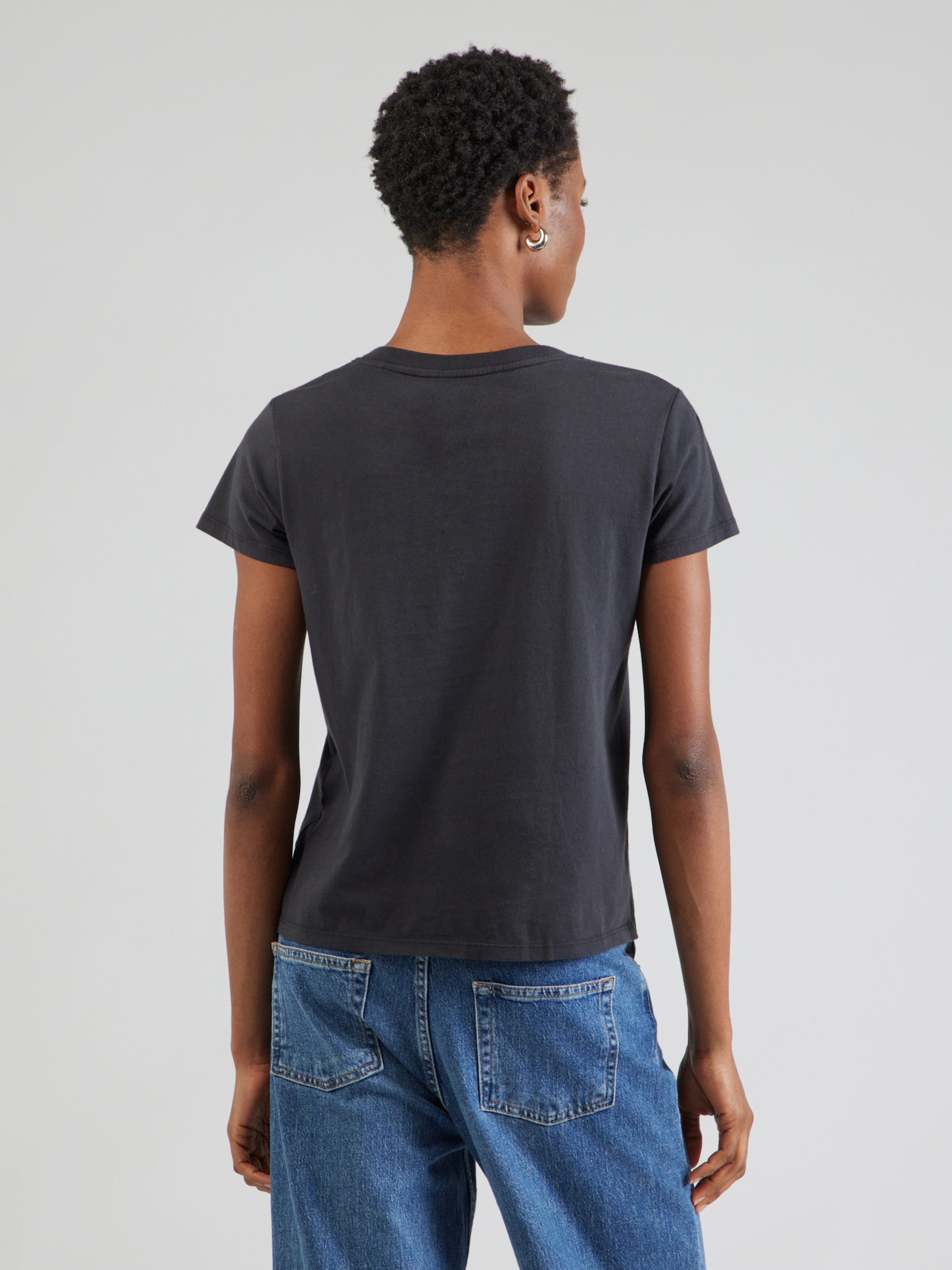 LEVI'S  Футболка 'Perfect V-Neck Tee (2-Pack)' в белом цвете — фото 3