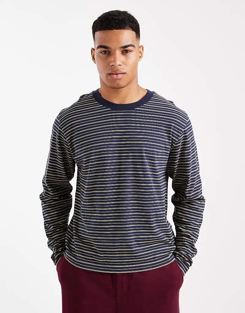 

Укороченный крой с длинным рукавом, разноцветный