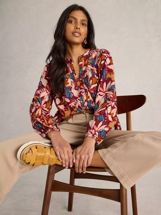 

Рубашка White Stuff Teresa Floral, цвет plum/multi