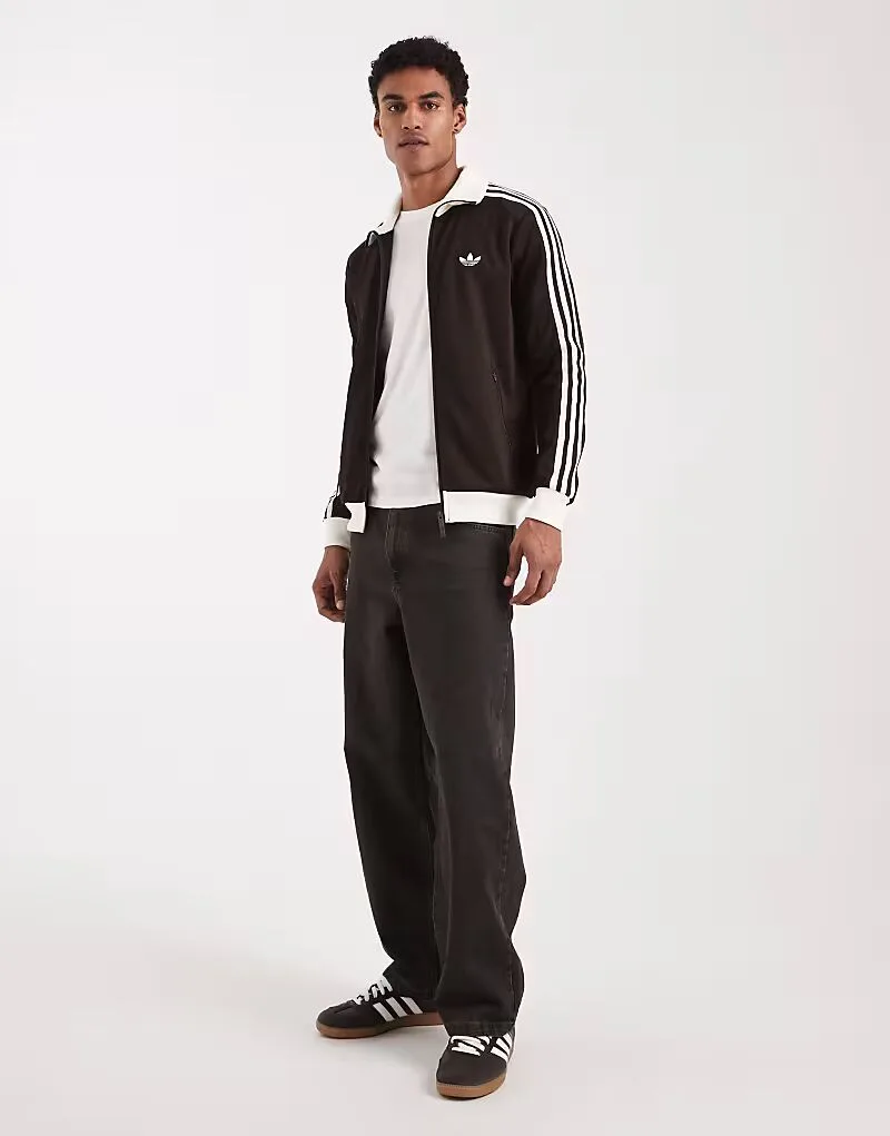 Спортивная куртка Adidas Originals Classic коричневого и кремового цвета — фото 2