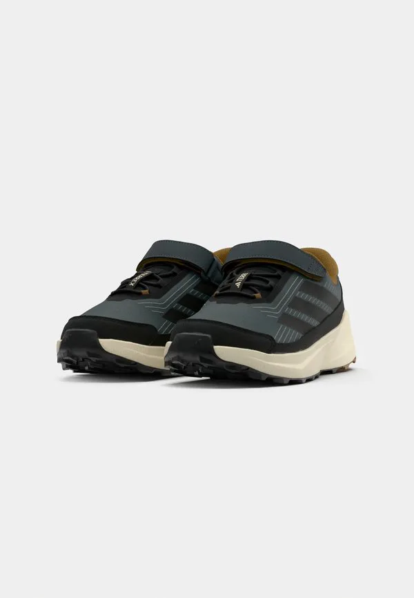 Походные ботинки trailmaker 2 унисекс Adidas Terrex, Grey Six/Core Black/Bronze Strata — фото 3