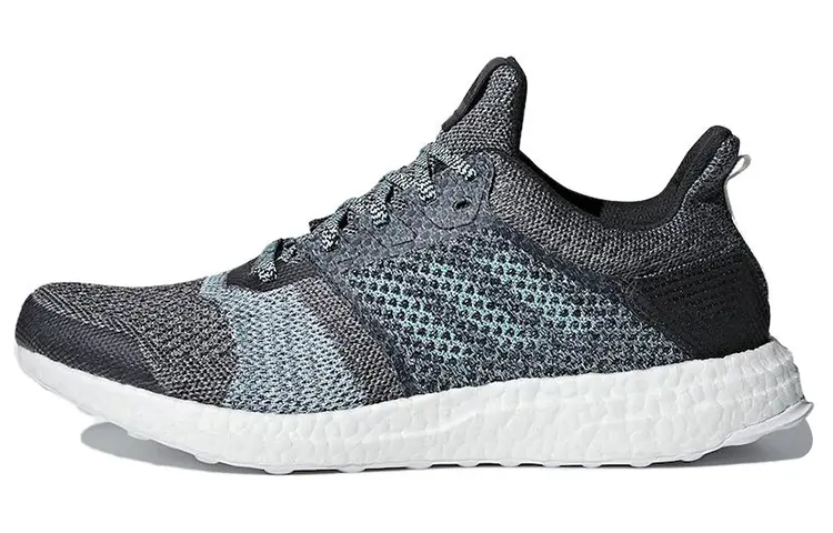 

Кроссовки adidas Ultra Boost ST Parley Carbon, синий