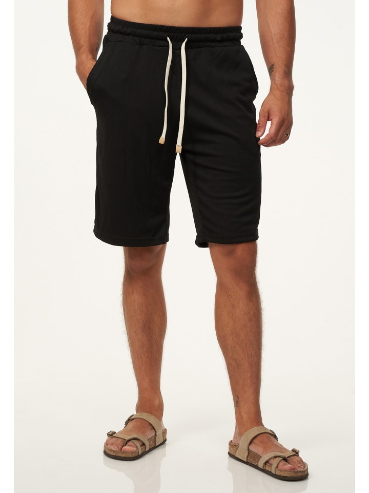 

Шорты мужские летние, черного цвета, в рубчик, с эластичным поясом. behype