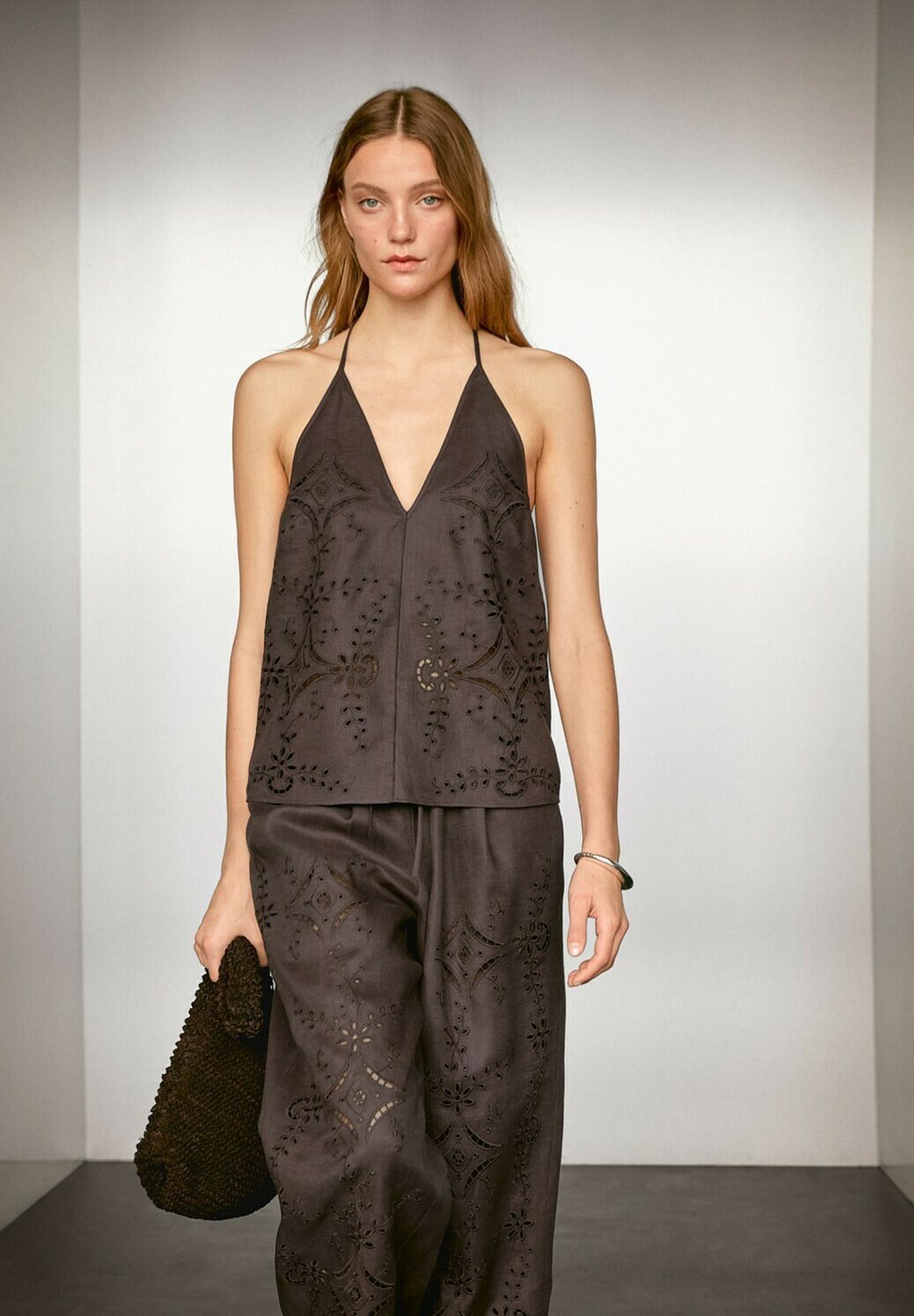 

Топ EMBROIDERED Massimo Dutti, Mottled Dark Brown