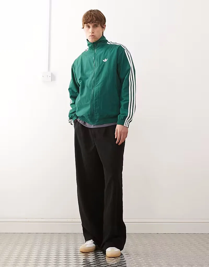 Спортивная куртка Adidas Originals Firebird из тканого материала, зеленая — фото 2