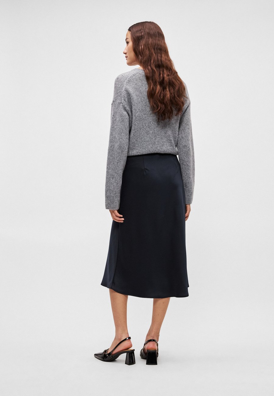 Юбка Levi's ARIEL MIDI SLIP SKIRT, Anthracite Night/Black — фото 4