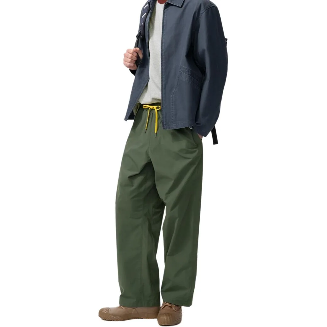 Брюки casual unisex JW Anderson SS26 UNIQLO, темно-оливковый — фото 3