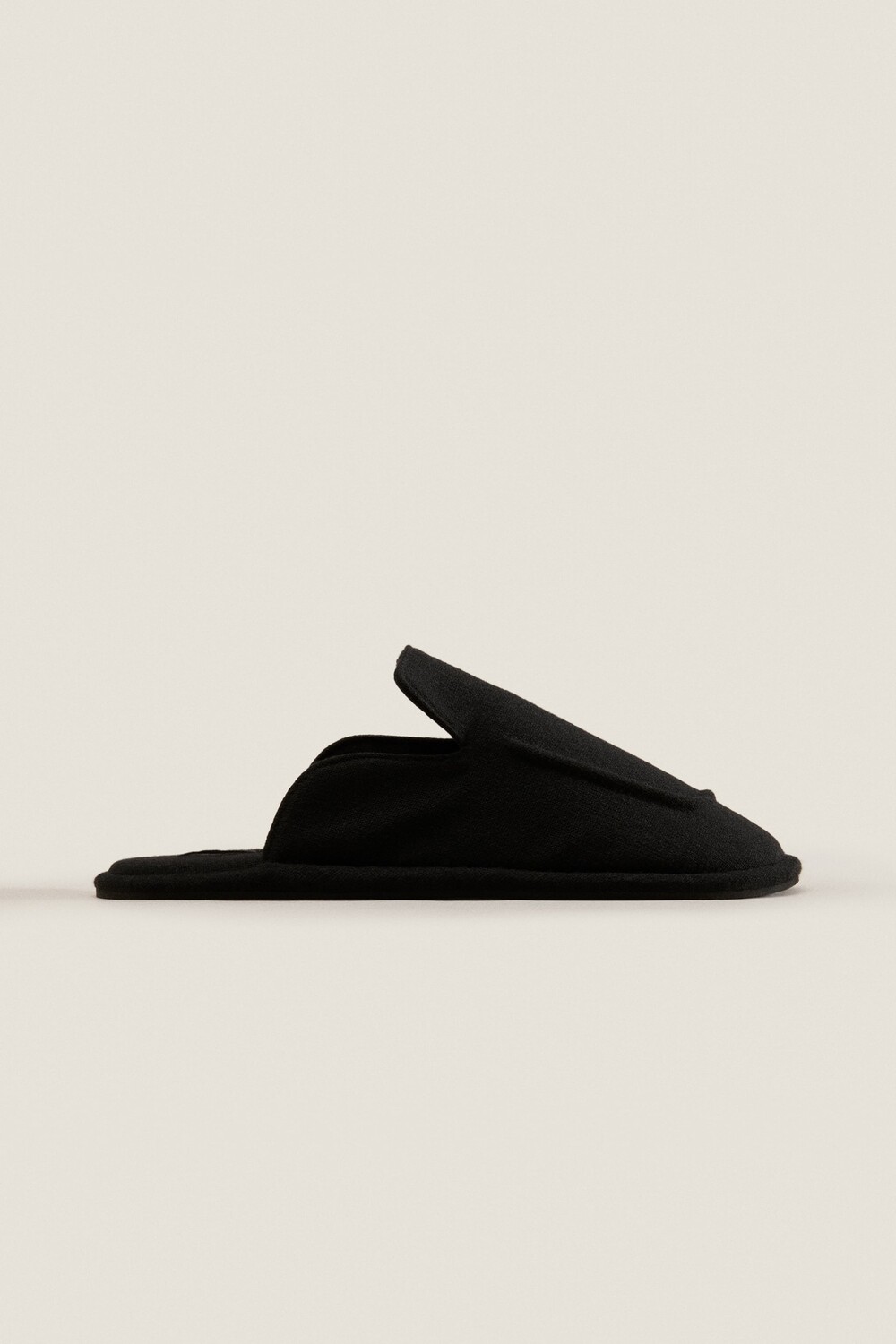 

Льняные тапочки Zara, черный