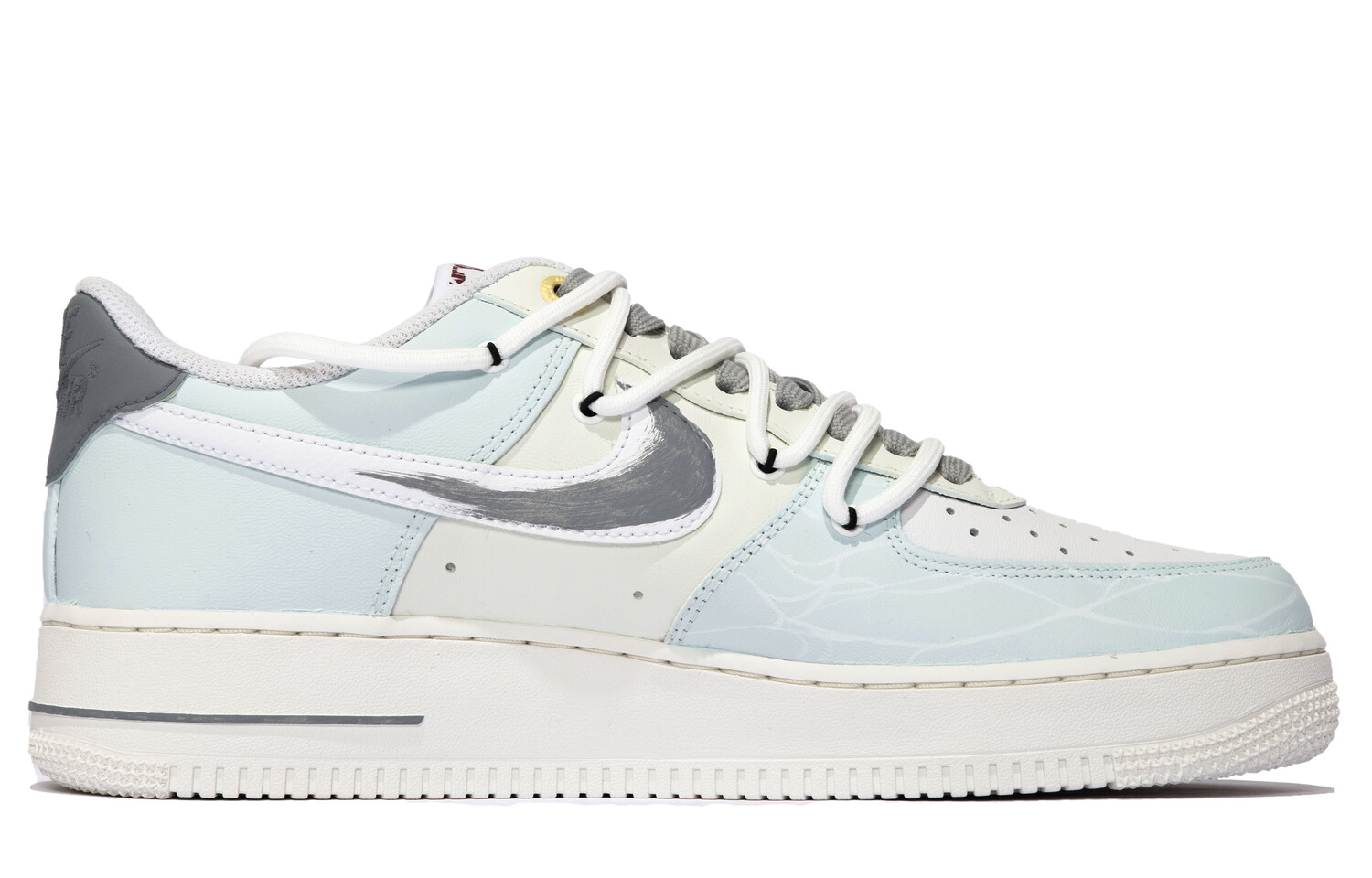 

Мужские кроссовки для скейтбординга Nike Air Force 1, Light Blue