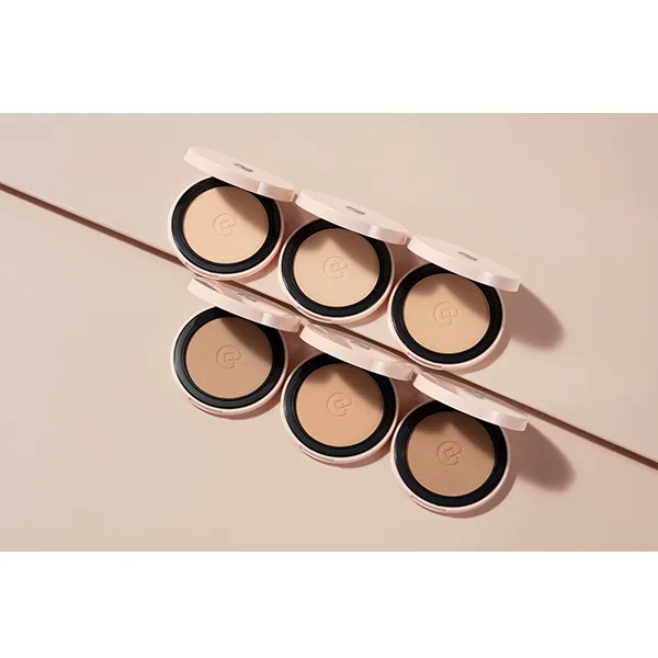 Компактная пудра с матовым финишем Impeccable Polvos Compactos Collistar, цвет natural — фото 4