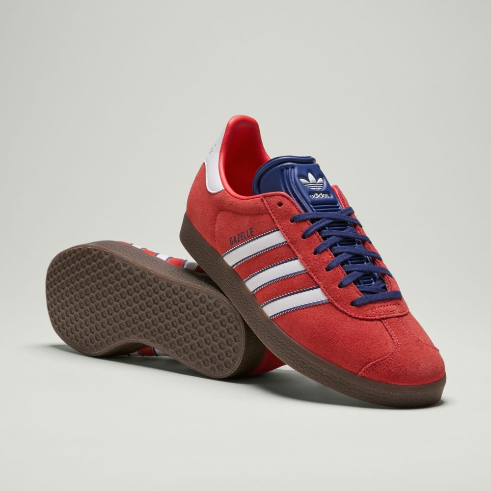 

Кроссовки Adidas Gazelle New England Revolution 2025 Archive Shoes, цвет Bright Red/Cloud White/Night Sky