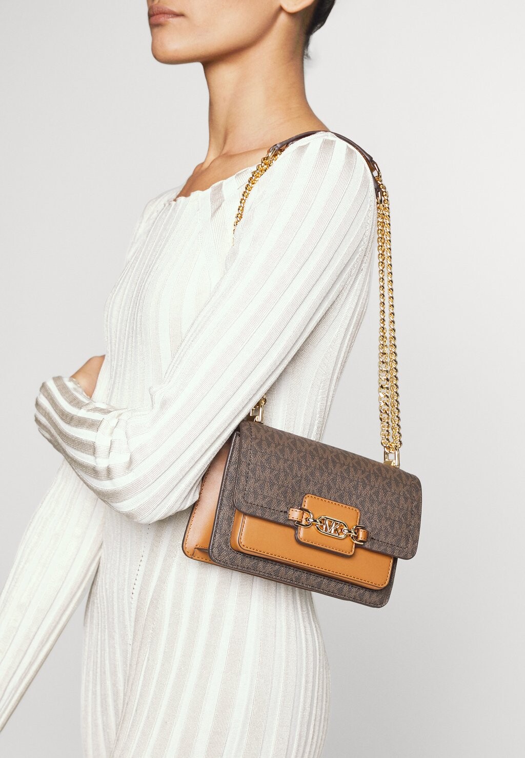 

Сумка через плечо MICHAEL Michael Kors