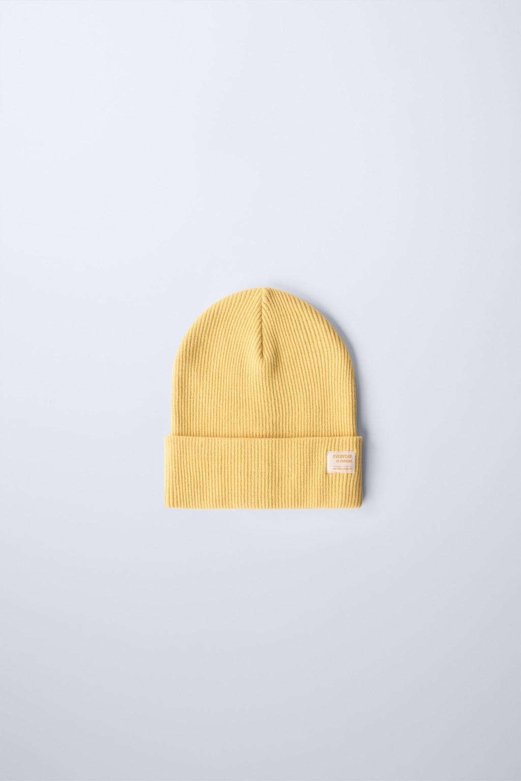 

Шапка из хлопка в рубчик ZARA, цвет Mustard