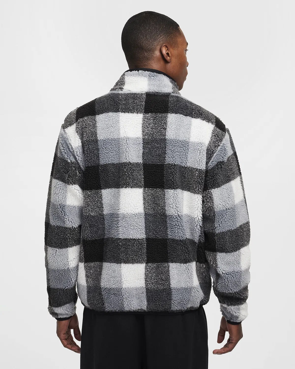 Мужская зимняя куртка Nike Club на молнии, Black/White/Smoke Grey/White — фото 2