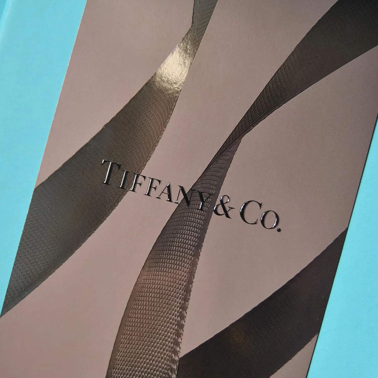 Набор косметики Tiffany Rose Gold Intense с парфюмом 75 мл и лосьоном 100 мл — фото 4