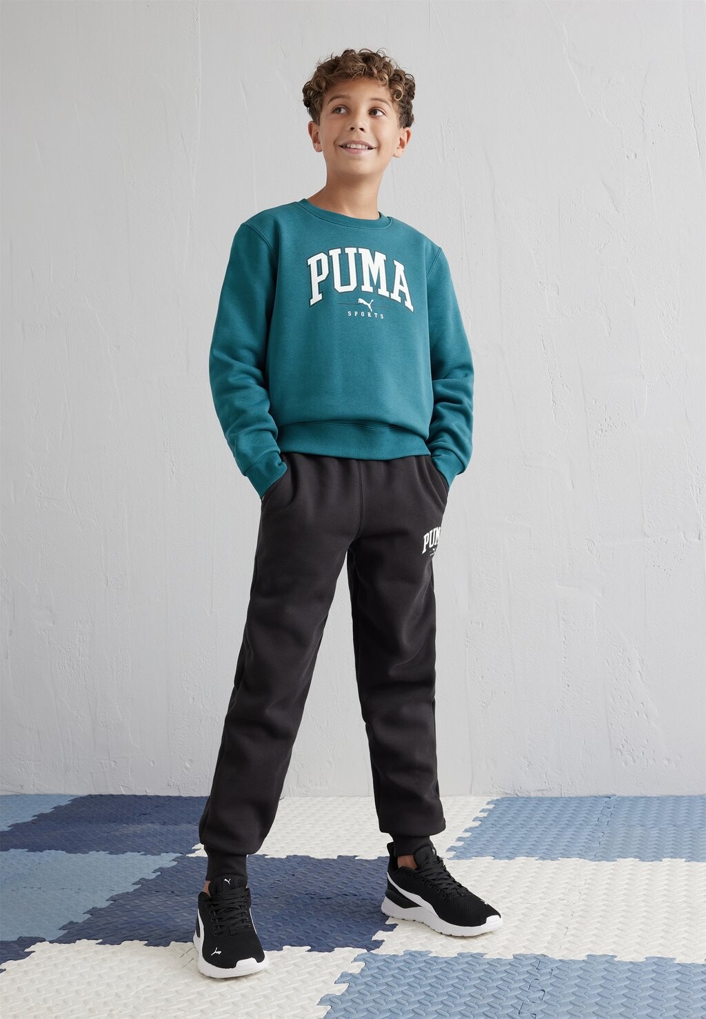 

Толстовка SQUAD CREW UNISEX Puma, зеленый