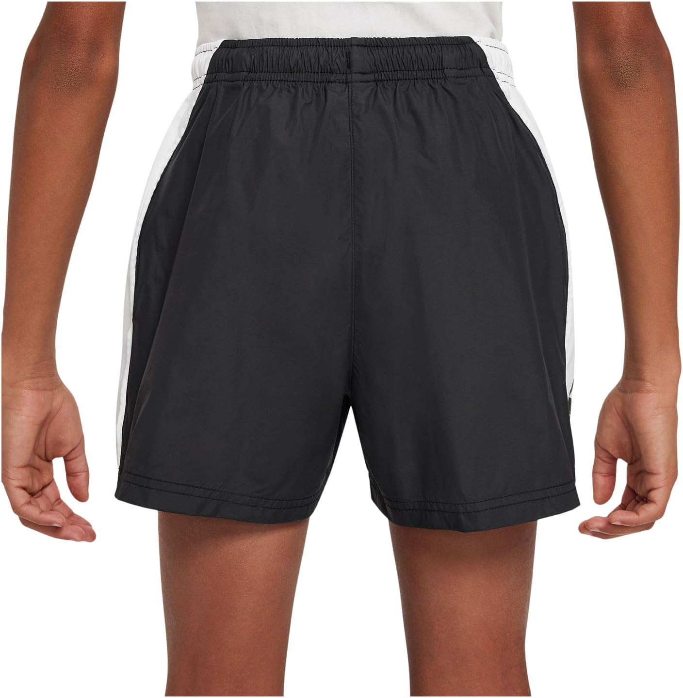 Шорты Nike Kids Sportswear Star Shorts, цвет Black/White/White — фото 3