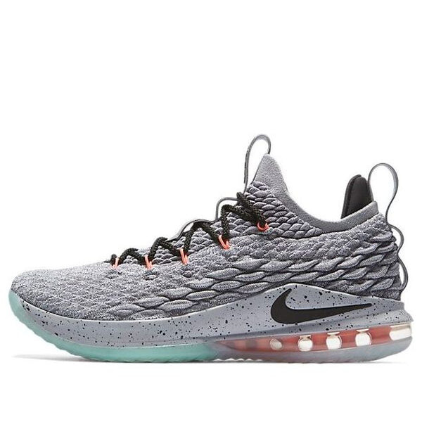 

Кроссовки lebron 15 низкие Nike, серый
