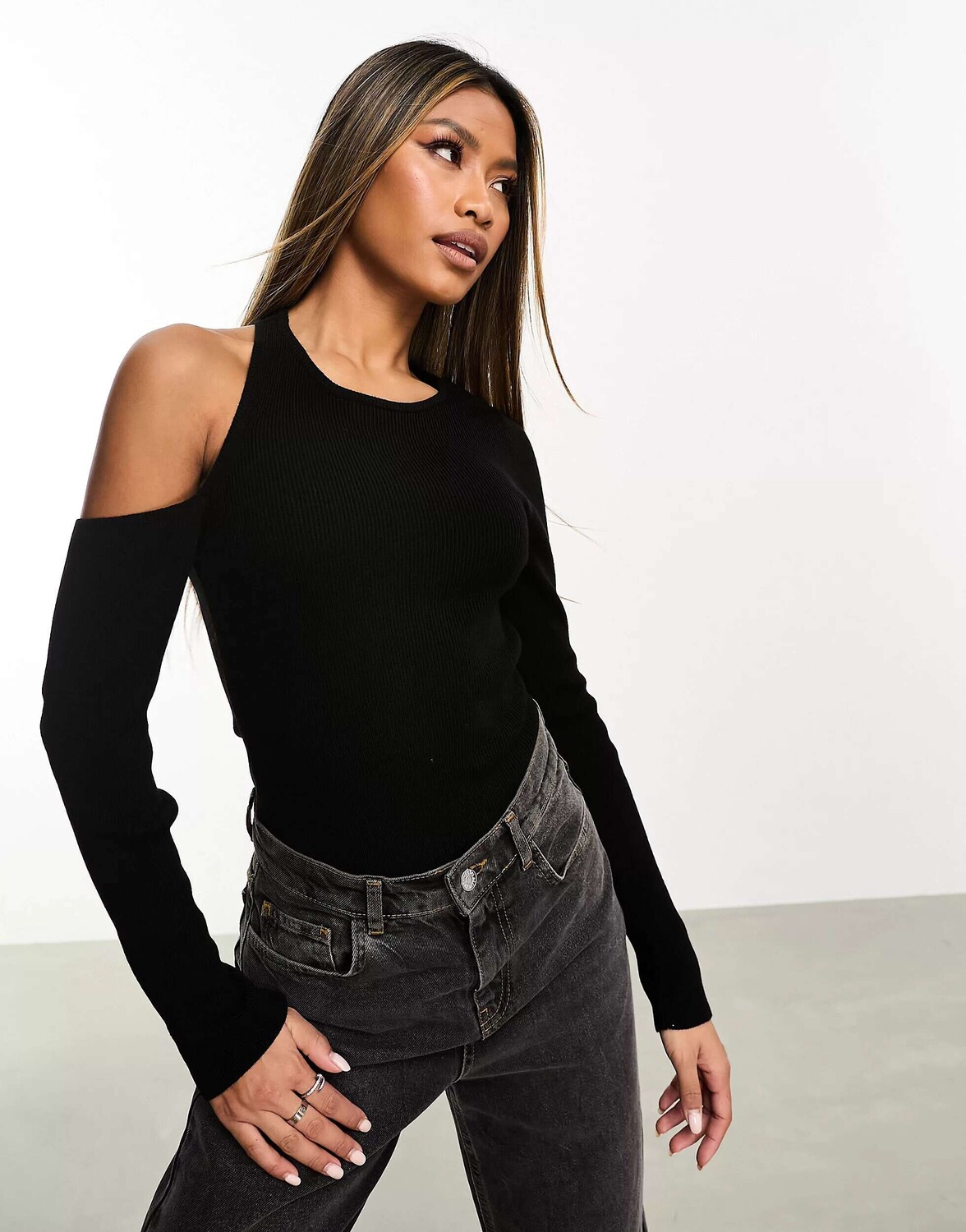 

Черное трикотажное боди с вырезами ASOS