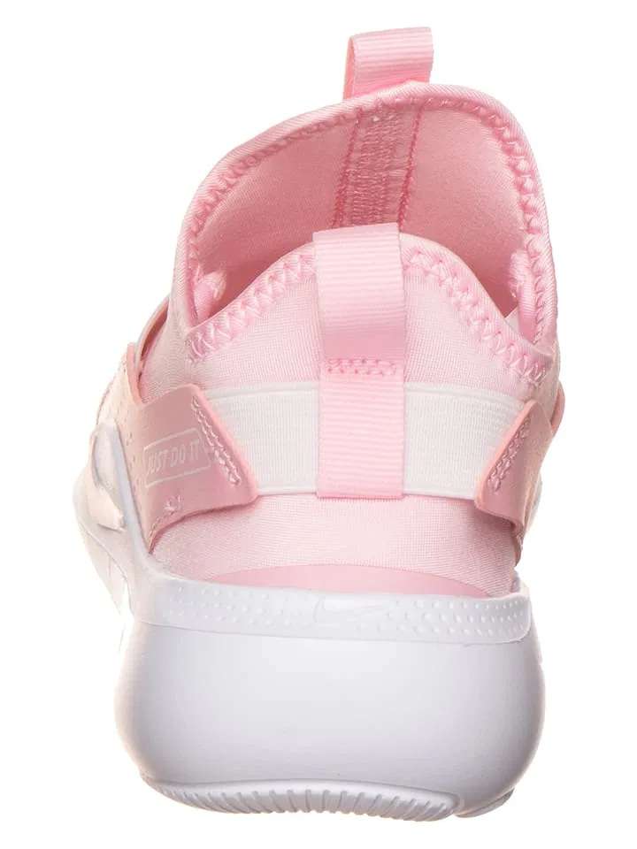 Кроссовки розовые Nike — фото 3