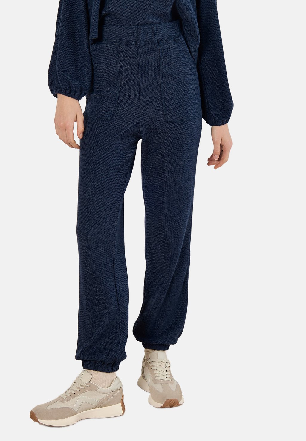 

Спортивные брюки PATCH POCKET TEXTURED JOGGER Apricot, темно-синий