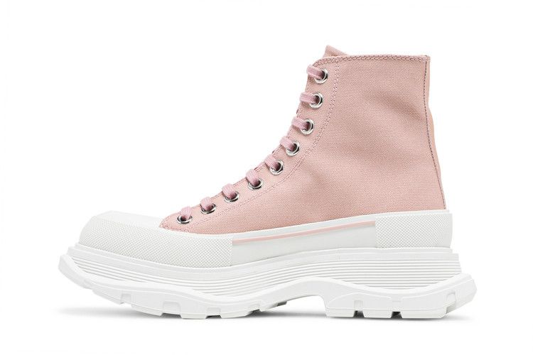 Кроссовки Alexander McQueen Alexander McQueen Wmns Tread Slick Boots 'Magnolia', розовый — фото 4