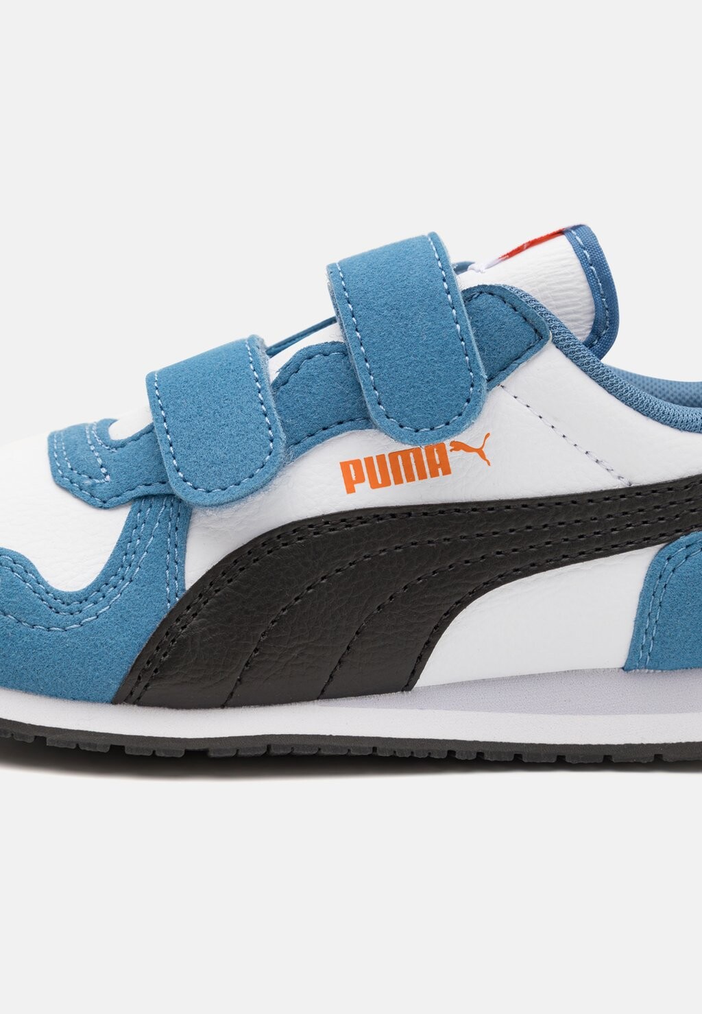 

Кроссовки низкие Cabana Racer Sl 20 Unisex Puma, белый