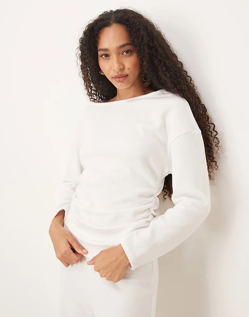 

Зимний белый супермягкий джемпер ASOS DESIGN из комплекта