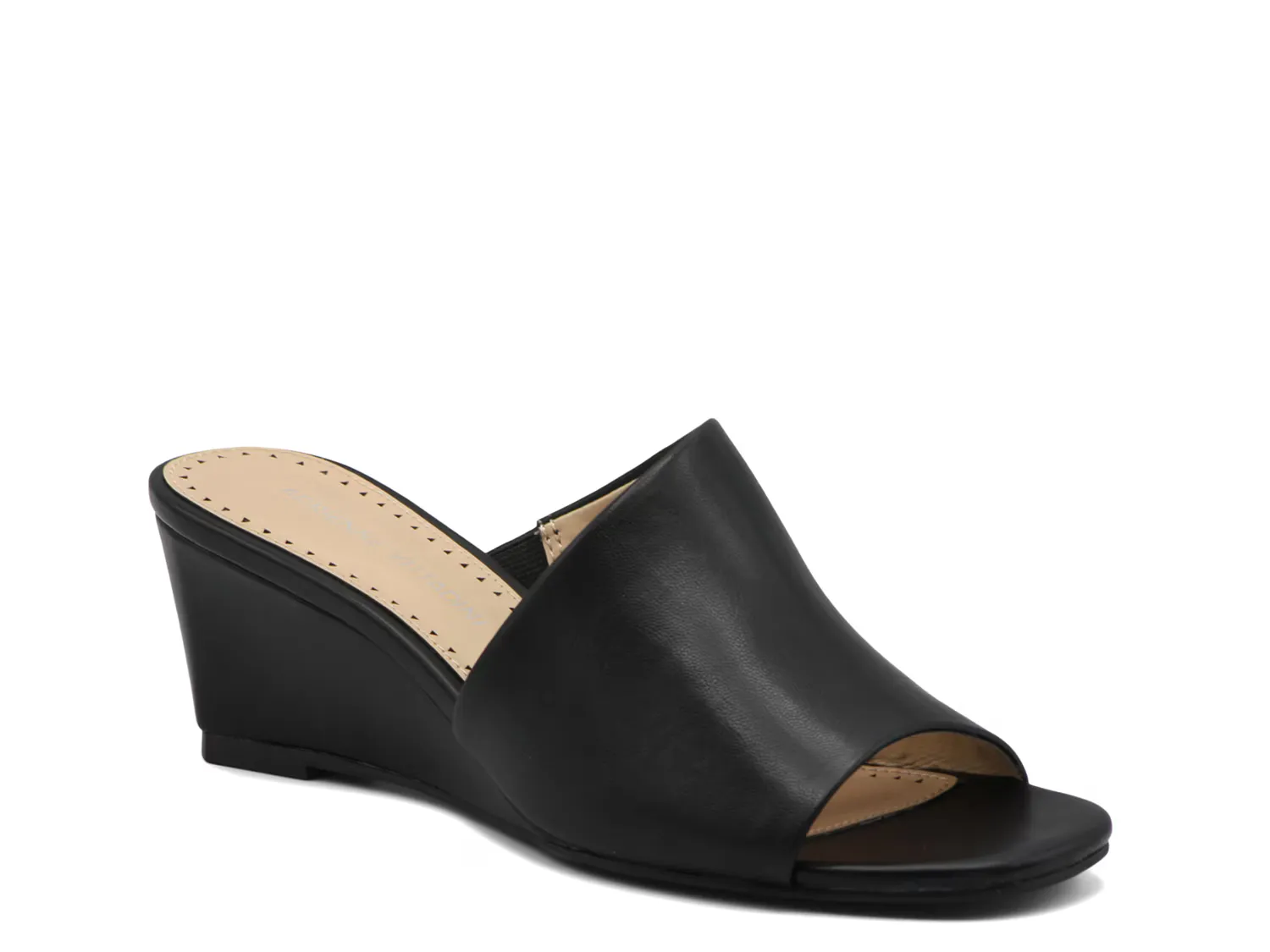 

Сандалии Adami Wedge Sandal Adrienne Vittadini, черный