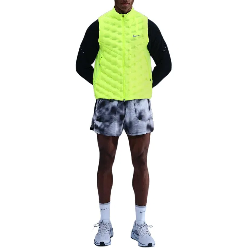 Жилет беговой Nike Therma-FIT Adv Repel AeroLoft мужской неоново-желтый — фото 3