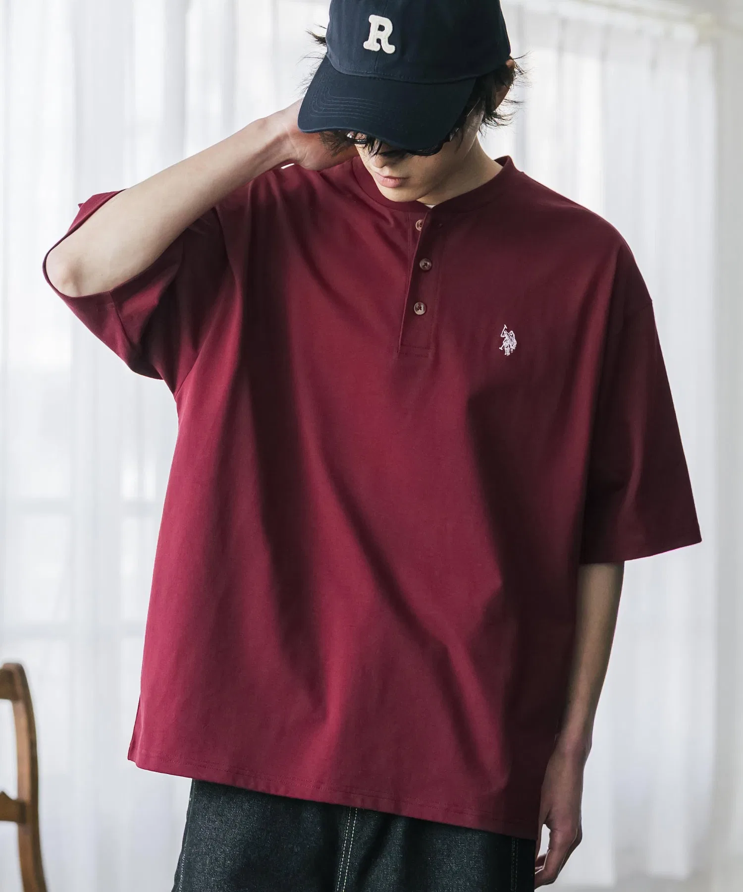 Унисекс футболка U.S. POLO ASSN. с коротким рукавом и вырезом хенли