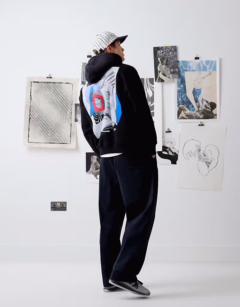 

Толстовка свободного кроя Topman x Becky Baier с принтом и вышивкой спереди и сзади в черном цвете