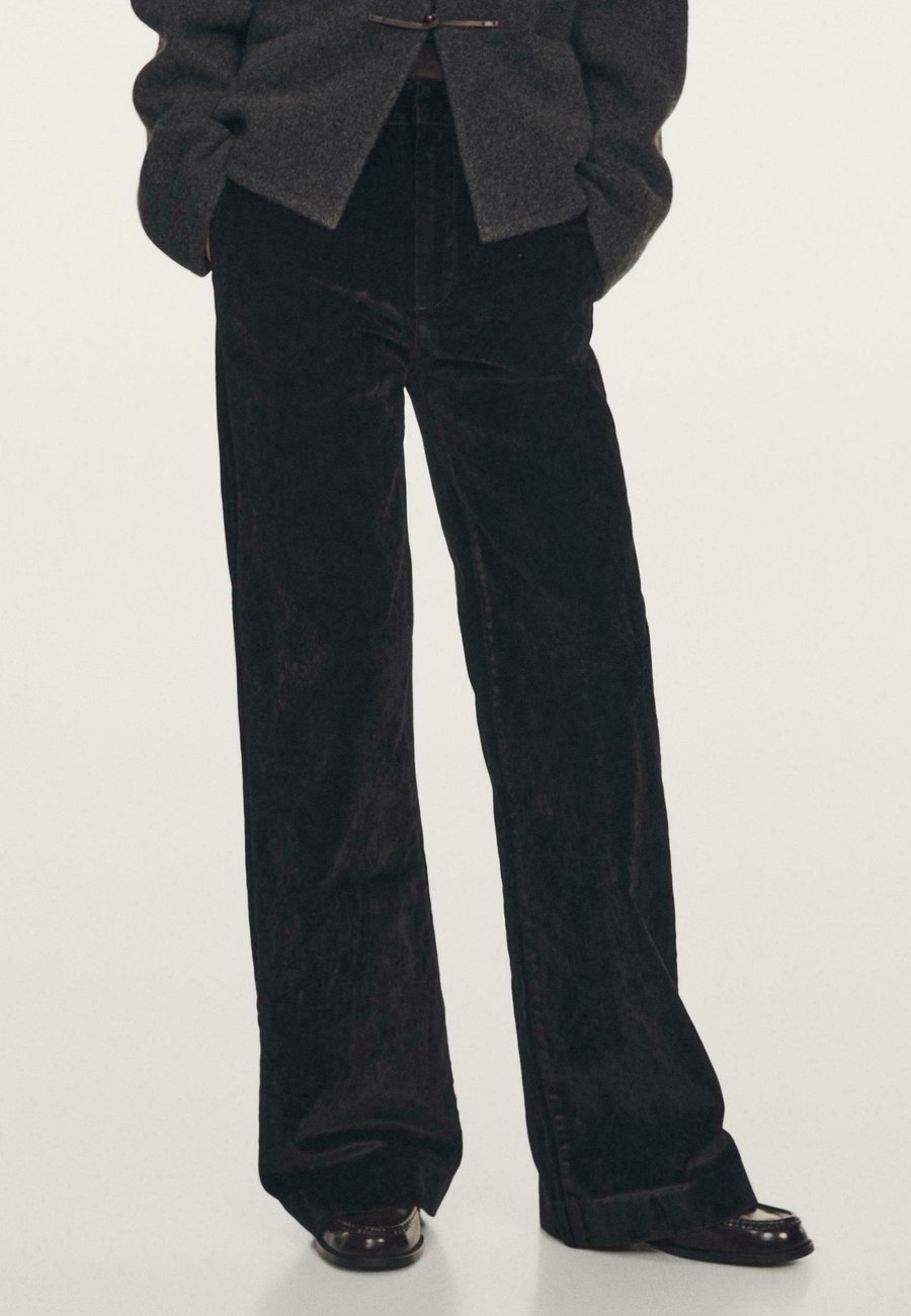 

Брюки Massimo Dutti Trousers, Black