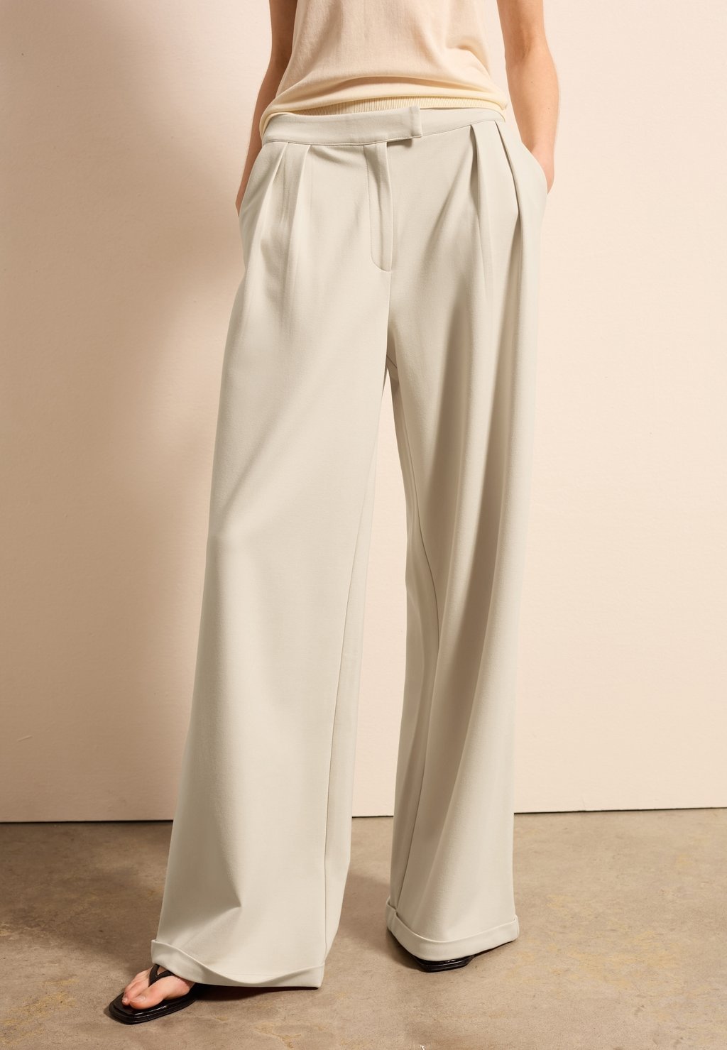 

Брюки WIDE-LEG PALAZZO WITH ROMAN STITCH Stefanel, белый