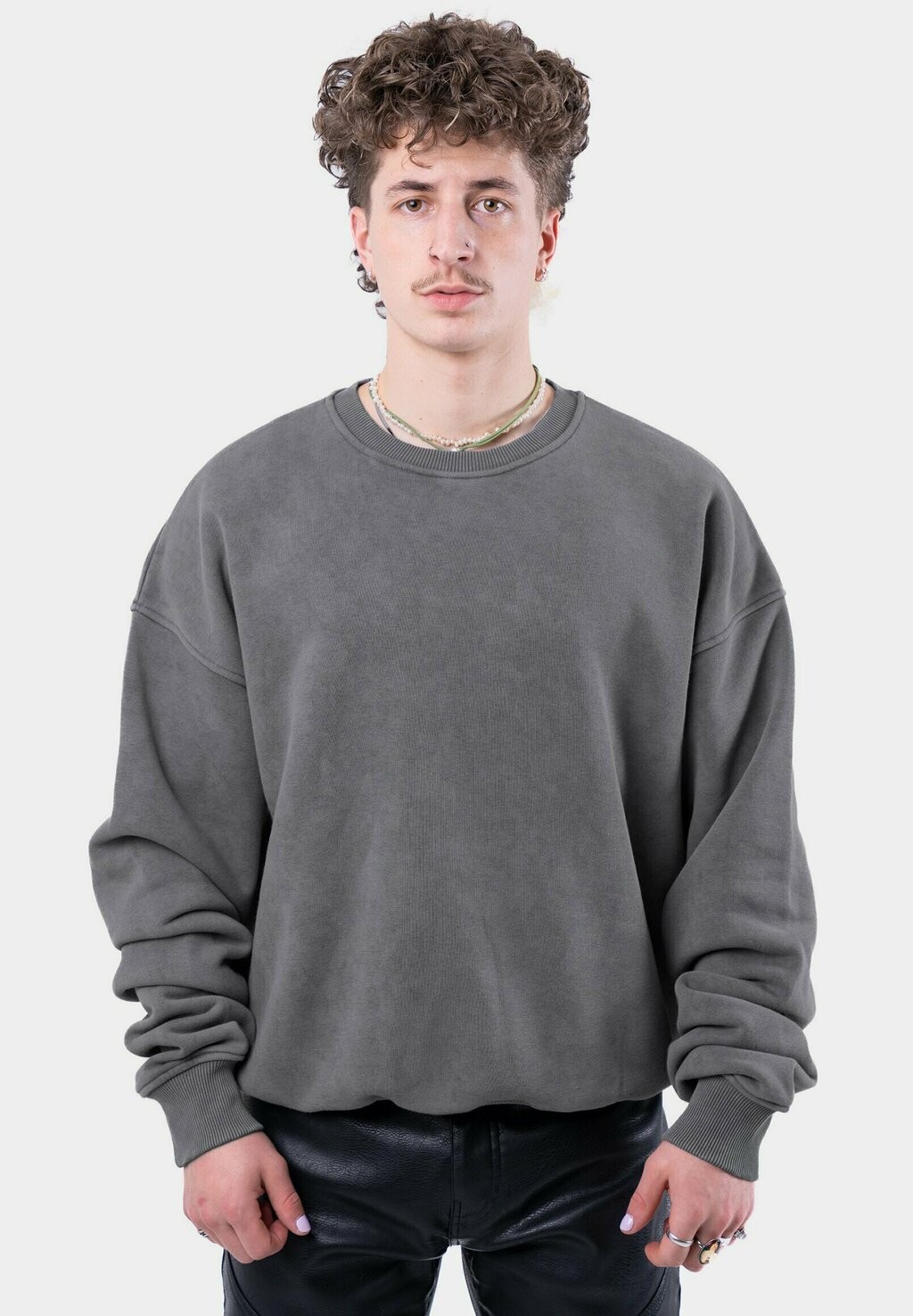 

Толстовка Unisex Crew Neck PROHIBITED, цвет grey stone washed