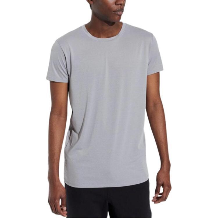 

Футболка мужская светло-серая Uniqlo, серый