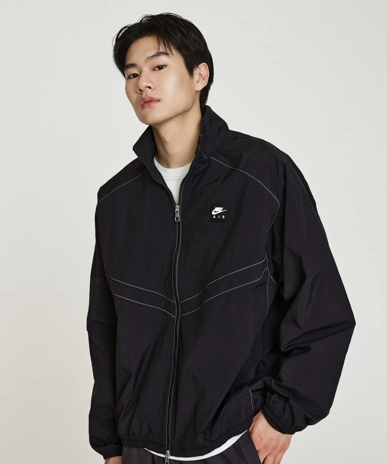 Куртка-ветровка Nike Air Windrunner мужская, чёрная