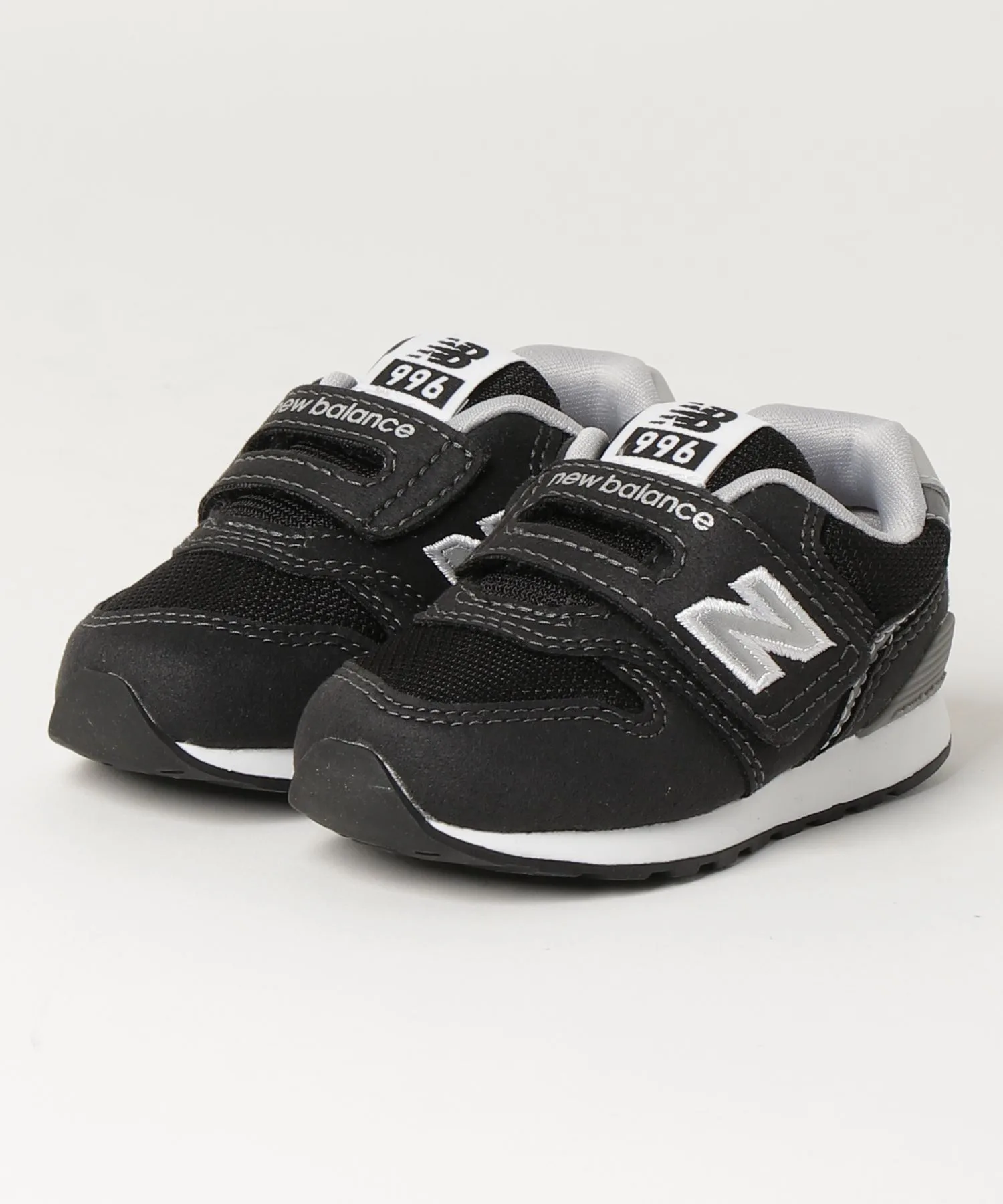 Кроссовки для детей с липучкой New Balance IZ996BK3 черные