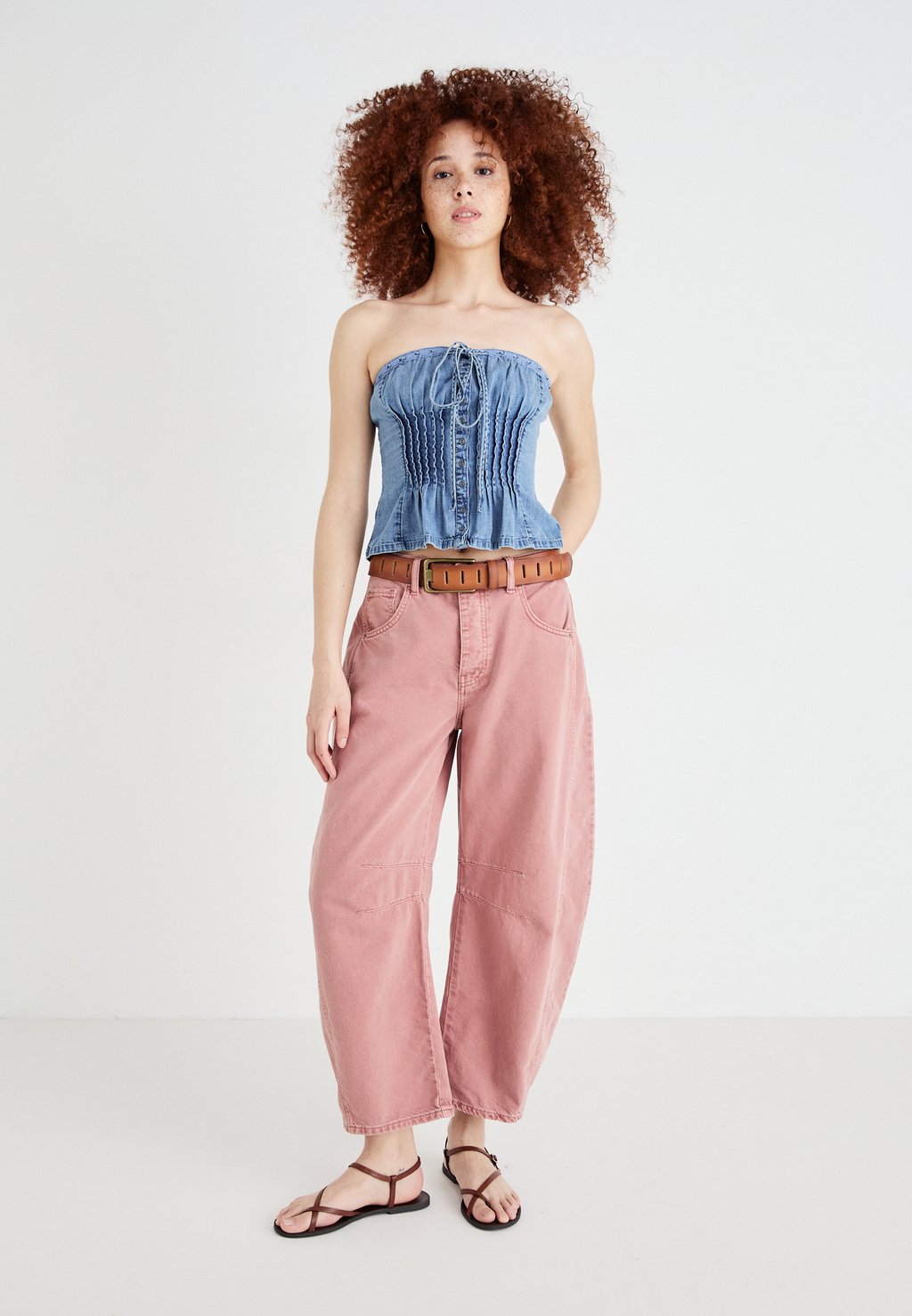 

Пояс STARCROSSED STUDDED BELT Free People, коричневый