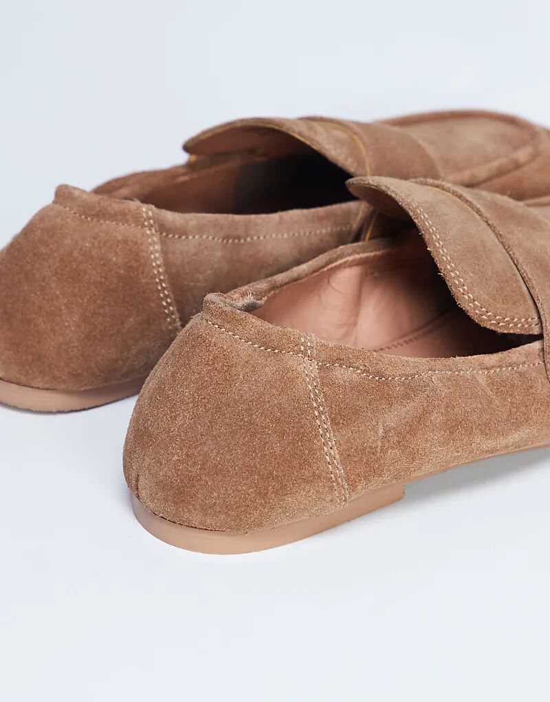 Туфли Topshop Brooks из натуральной замши с присборенной спинкой, светло-коричневого цвета — фото 3