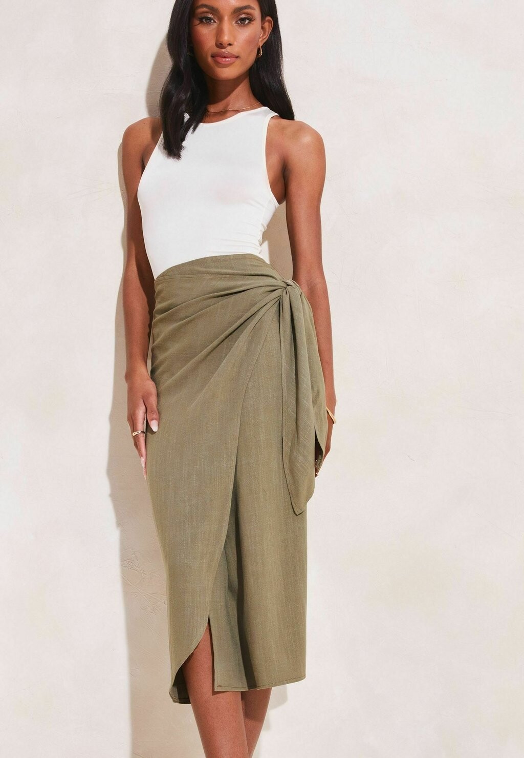 

Юбка с запахом TIE WAIST MIDI REGULAR FIT Lipsy, зеленый