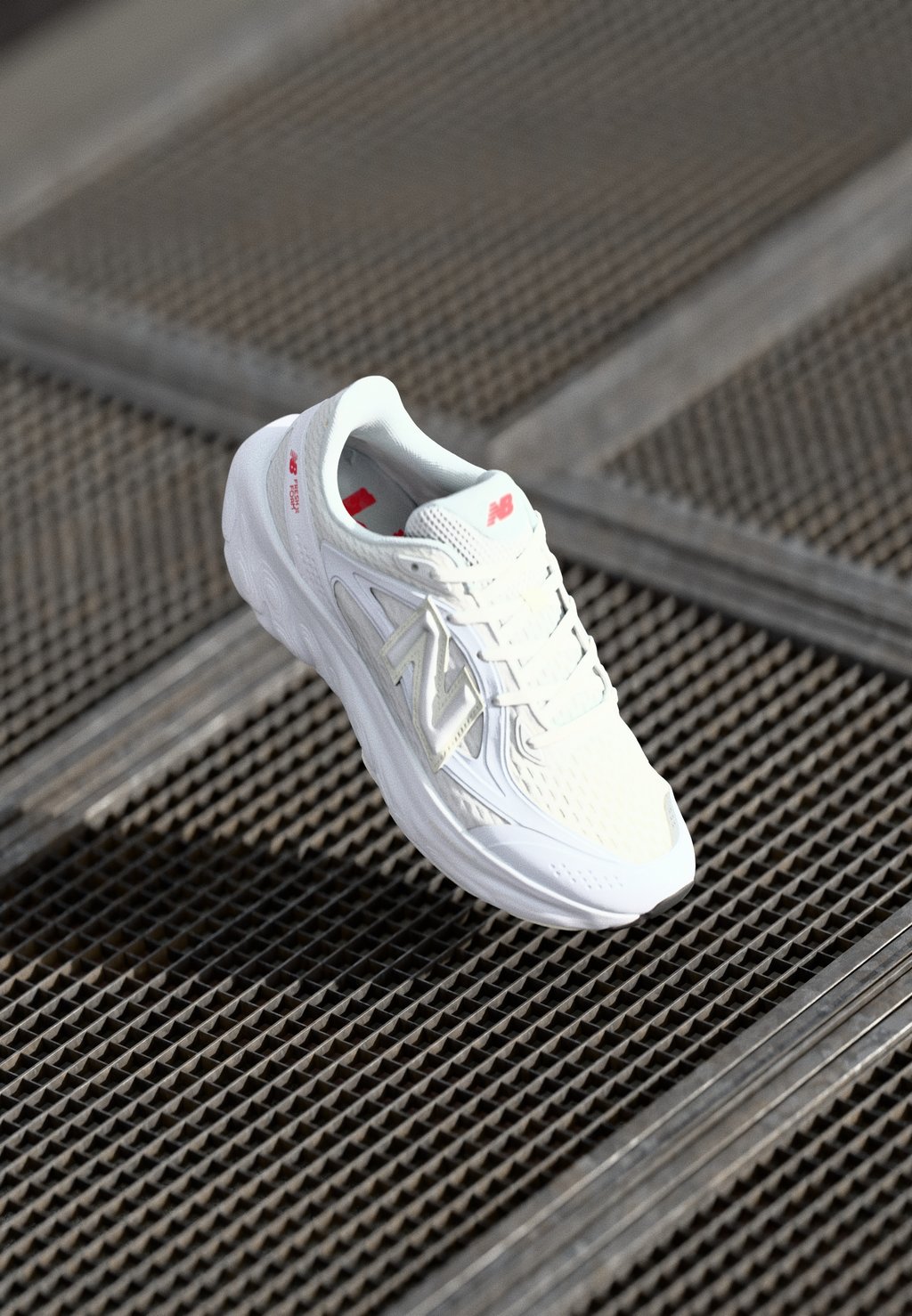 

Кроссовки UTRN New Balance, светло-серый