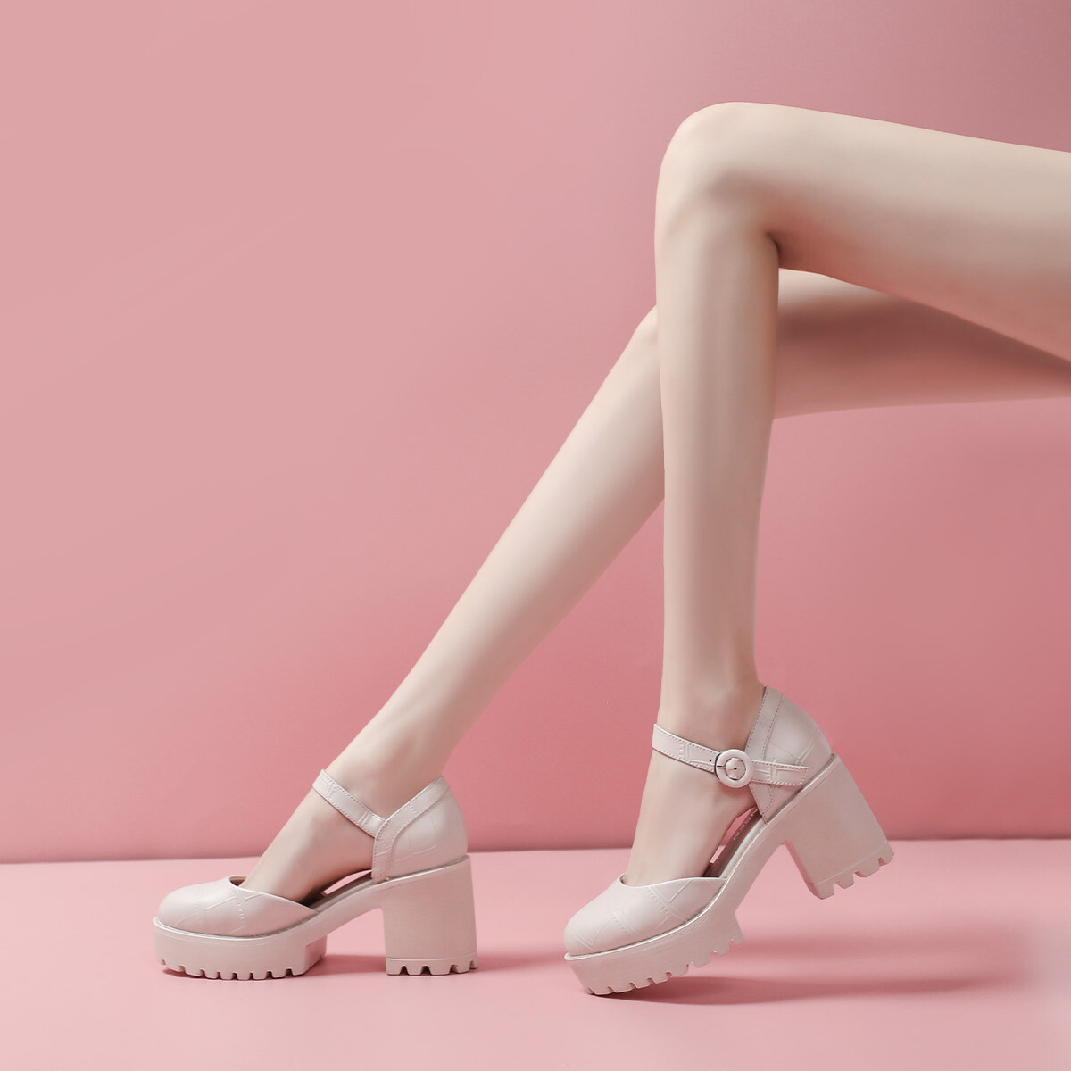 Туфли женские на высоком каблуке Off White Mulinsen — фото 3