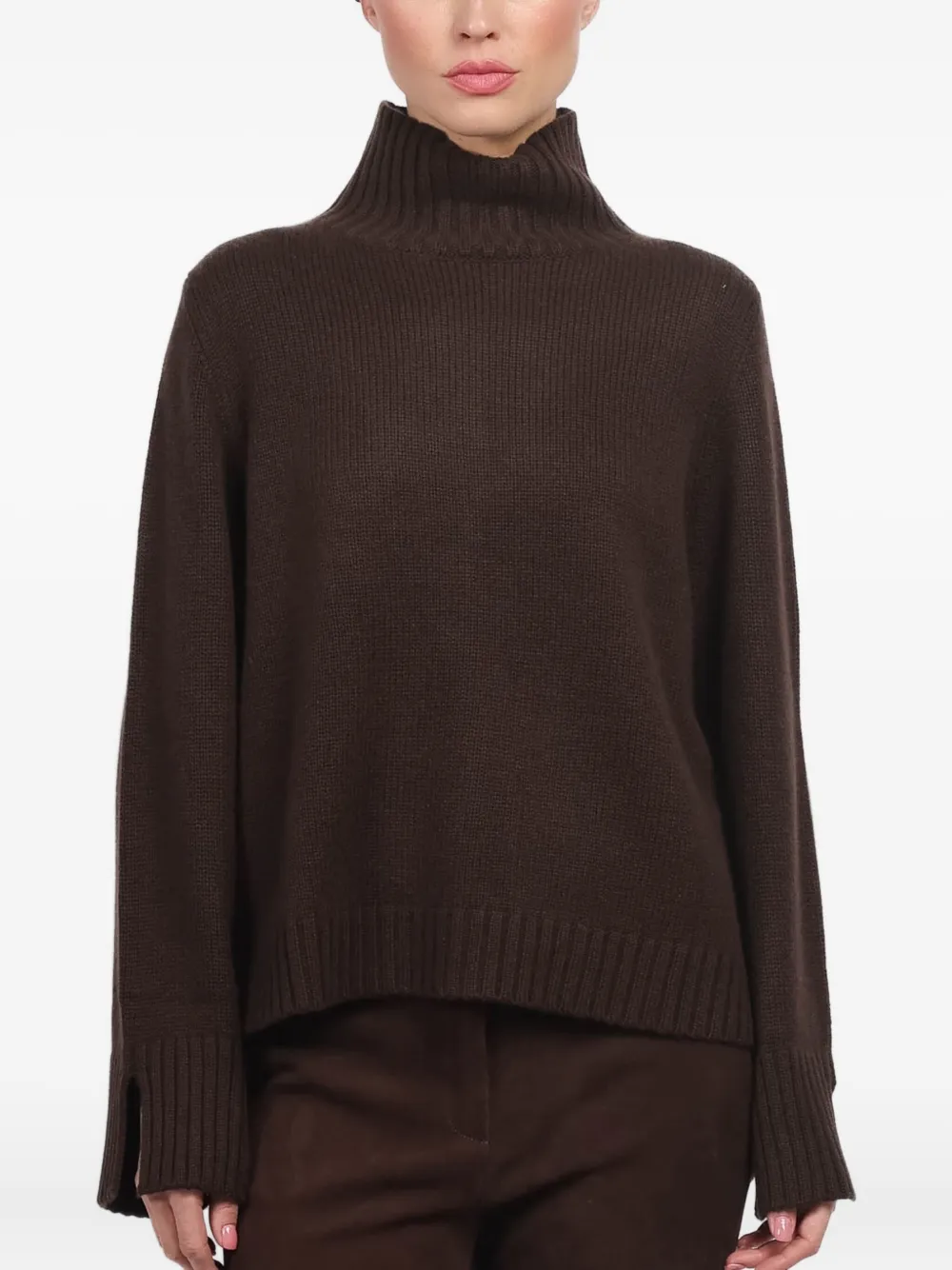 

Свитер с ребристыми манжетами ALLUDE, коричневый