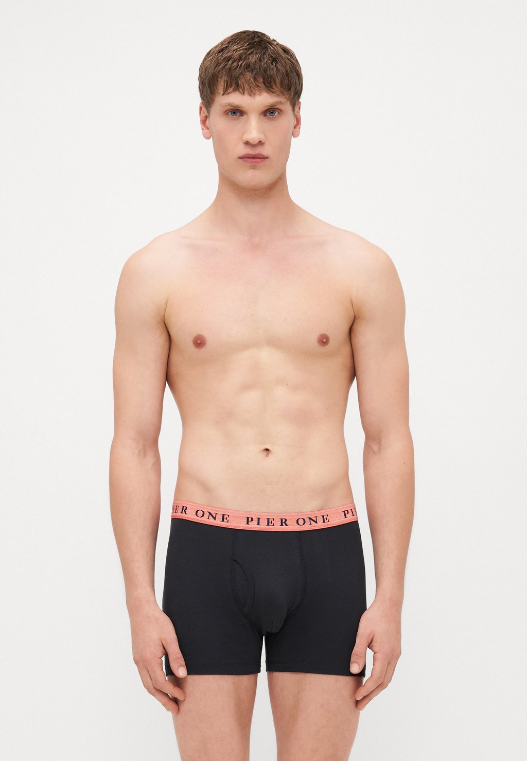

Брюки 7 PACK Pier One, черный