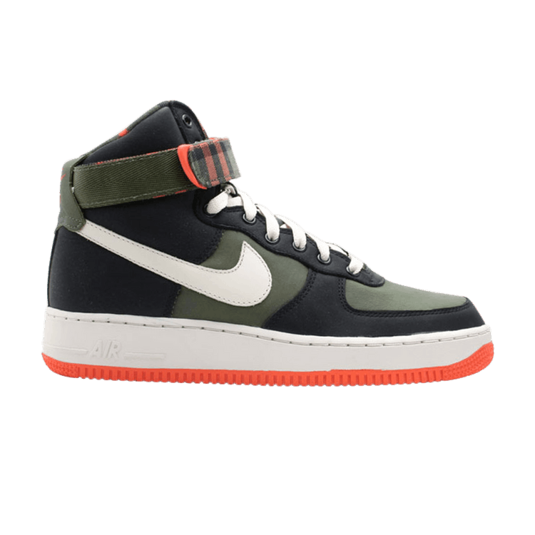 

Кроссовки Nike Air Force 1 High Premium, черный