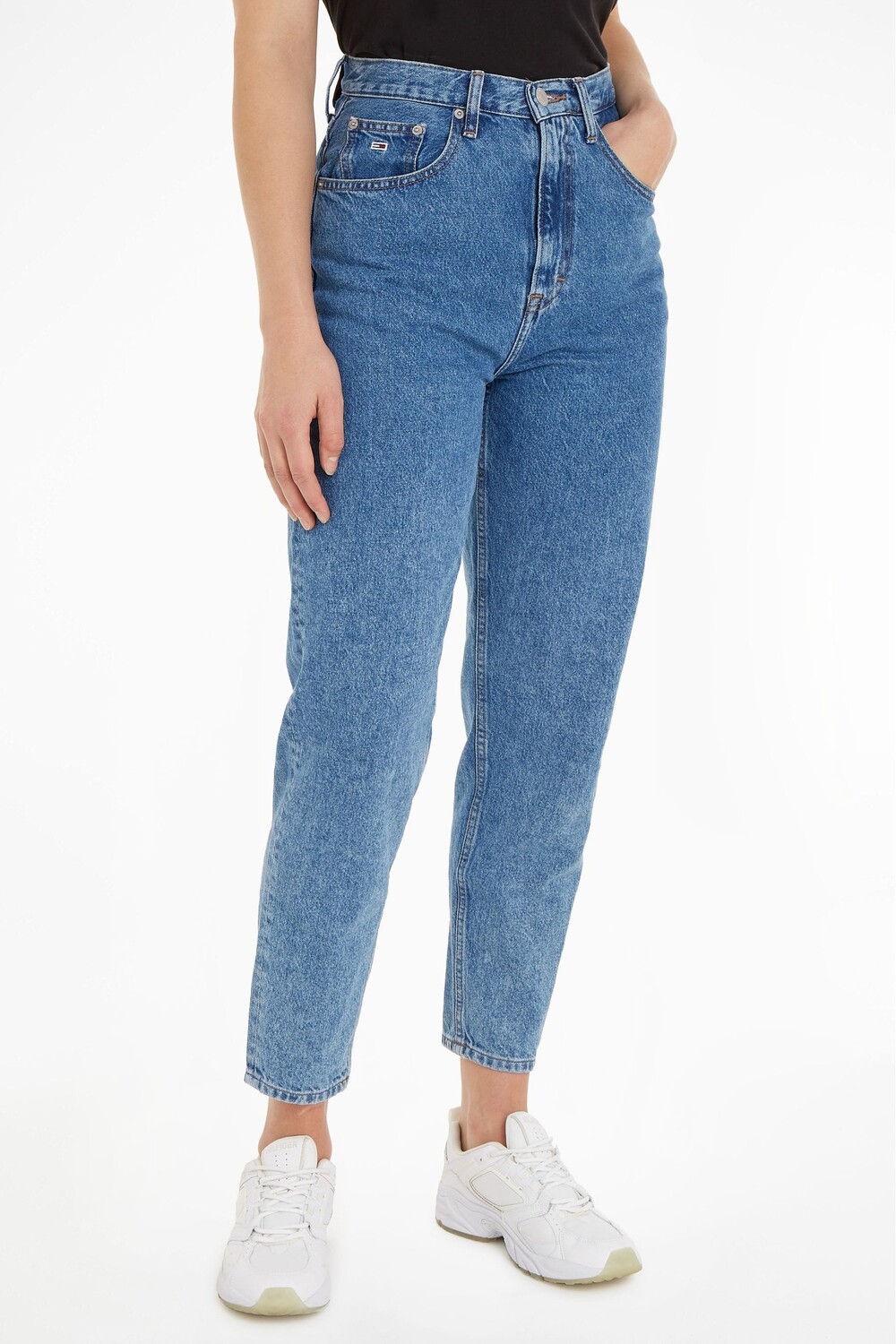 

Зауженные джинсы Mom с ультравысокой посадкой Tommy Jeans, синий